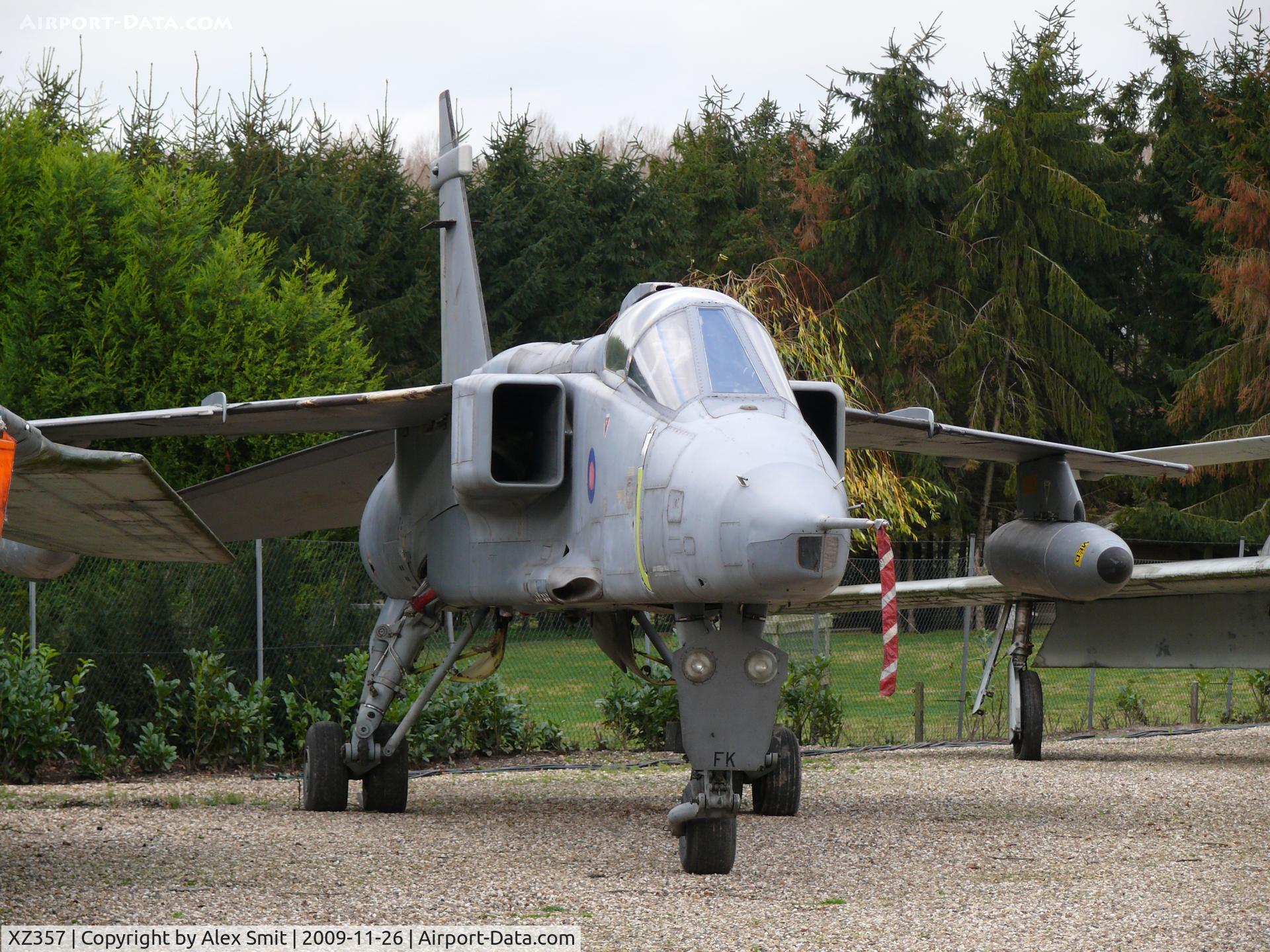 XZ357, 1976 Sepecat Jaguar GR.3A C/N S.124, Sepecat Jaguar Gr3 XZ357/FK Royal Air Force of the PS Aero collection in Kessel (PH)
