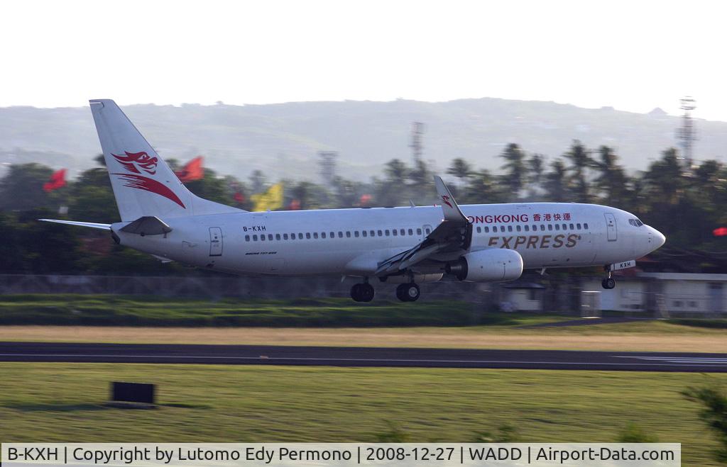 B-KXH, 2007 Boeing 737-808 C/N 34971, Hongkong Express