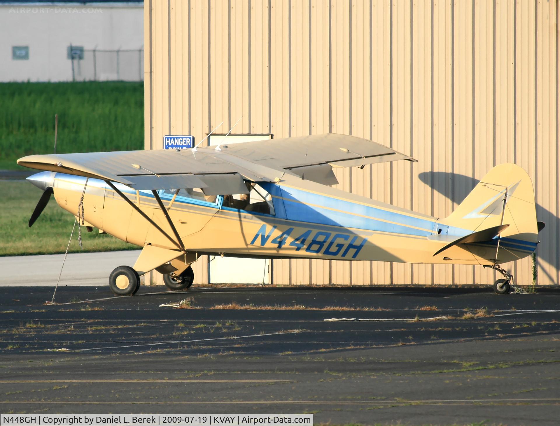 N448GH, Wag-Aero Sportsman 2+2 C/N 852, One of the pleasures of going to small airports is finding an unusual aircraft.