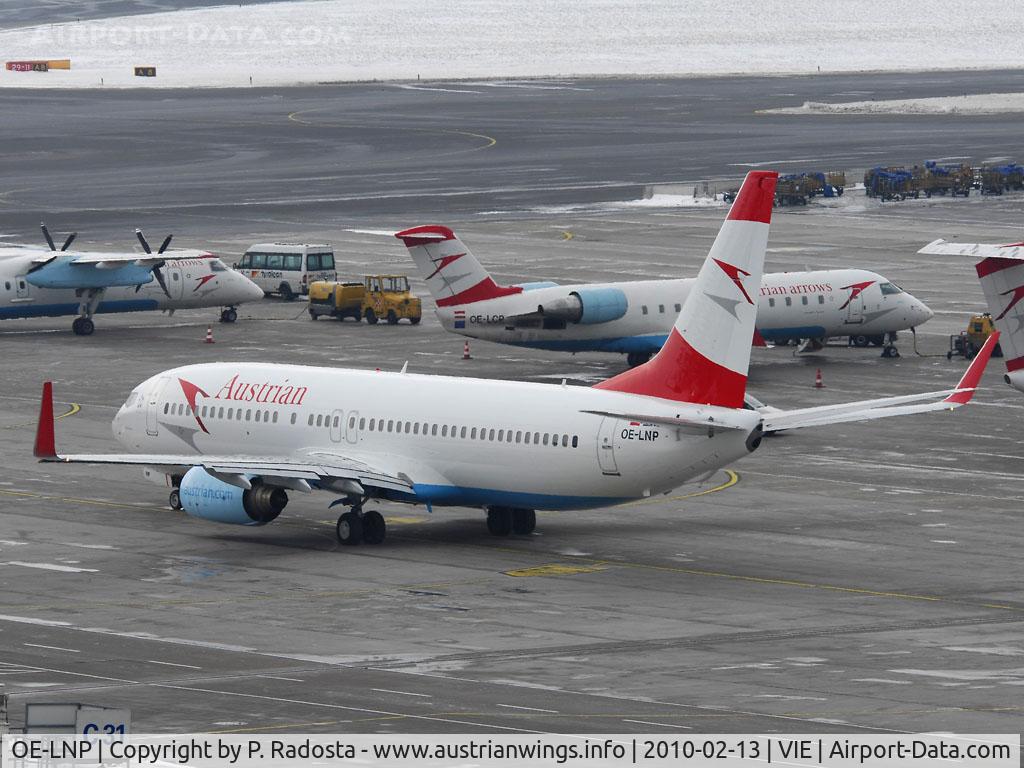 OE-LNP, 2002 Boeing 737-8Z9 C/N 30420, Returned from NWI on 12th of February with OS colors