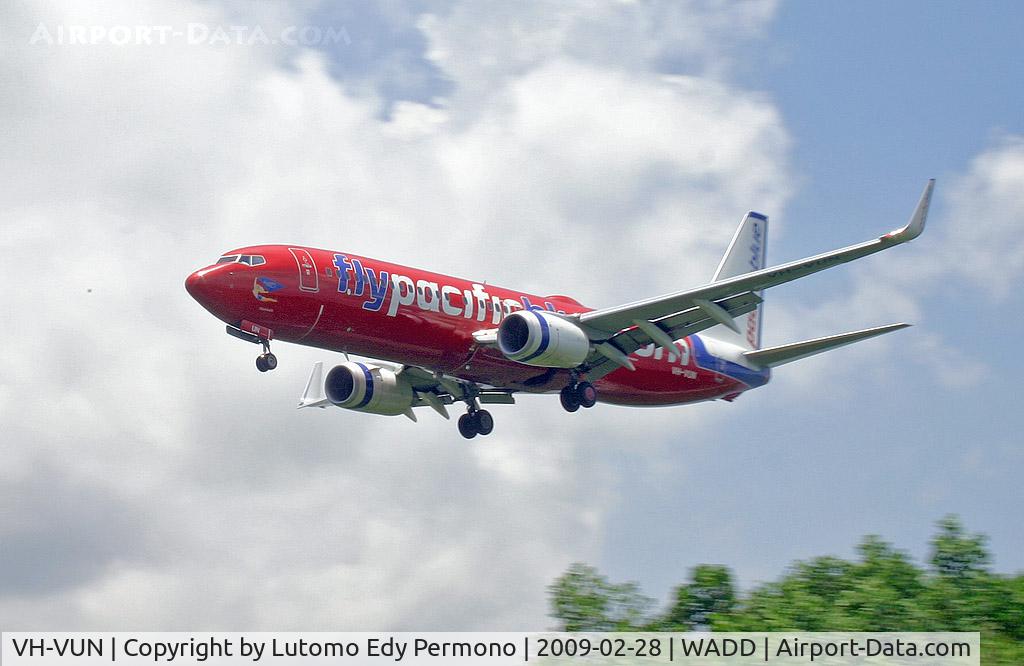VH-VUN, 2007 Boeing 737-8BK C/N 29676, Pacific Blue