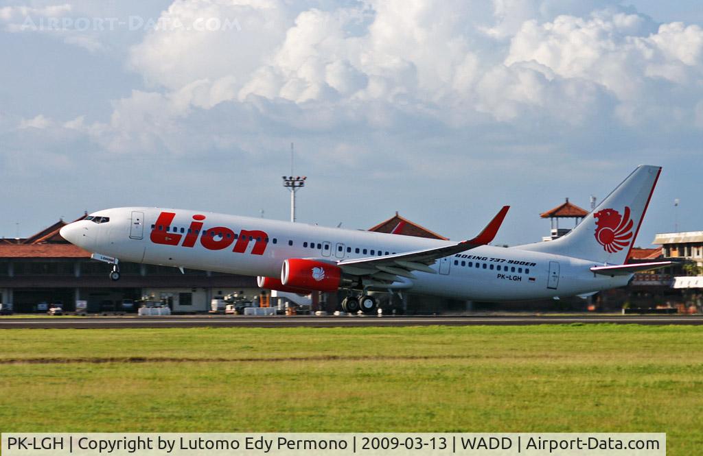 PK-LGH, 2008 Boeing 737-96NER C/N 35227, Lion Inter