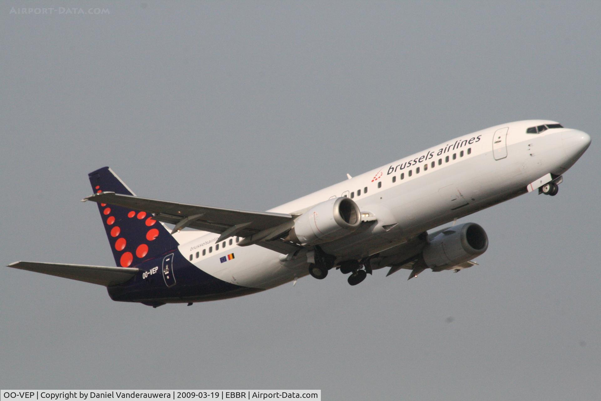OO-VEP, 1996 Boeing 737-43Q C/N 28489, Flight SN3542 is taking off from RWY 07R