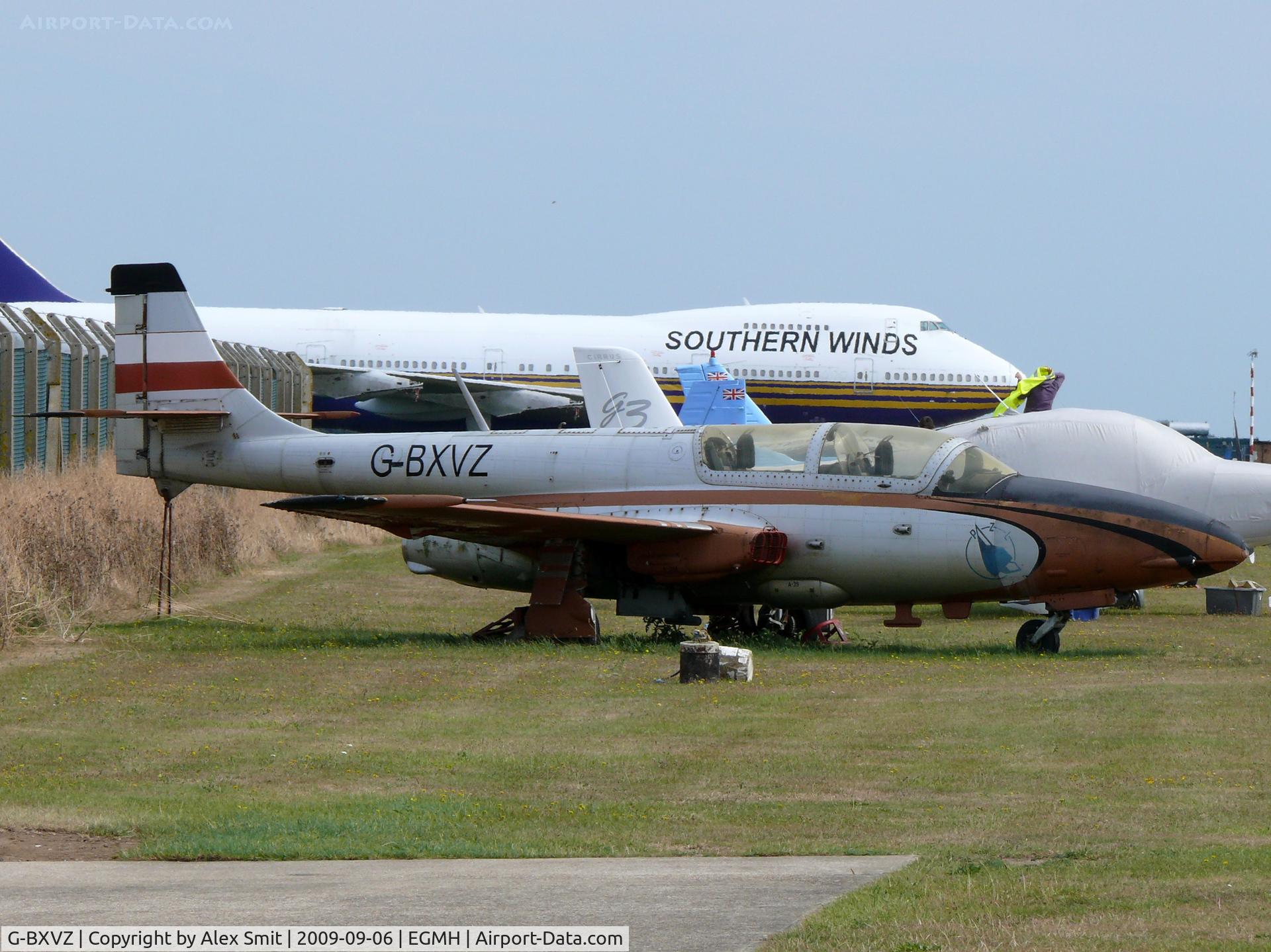 G-BXVZ, 1977 PZL-Mielec TS-11 Iskra C/N 3H-1625, PZL TS-11 Iskra G-BXVZ Janek Ziubrzynski