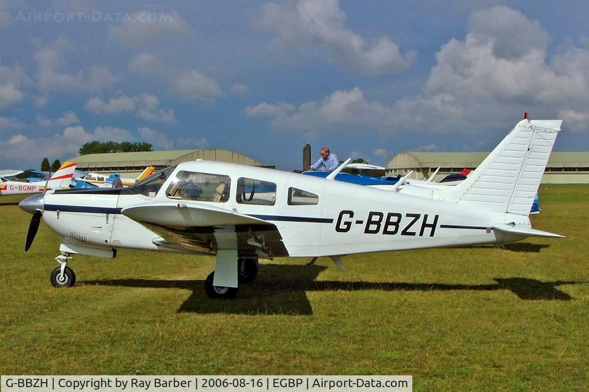 G-BBZH, 1973 Piper PA-28R-200-2 Cherokee Arrow II C/N 28R-7435102, Piper PA-28R-200 Cherokee Arrow ll,[28R-7435102] Kemble~G 16/08/2006. Seen at the PFA Flying For Fun 2006 Kemble.