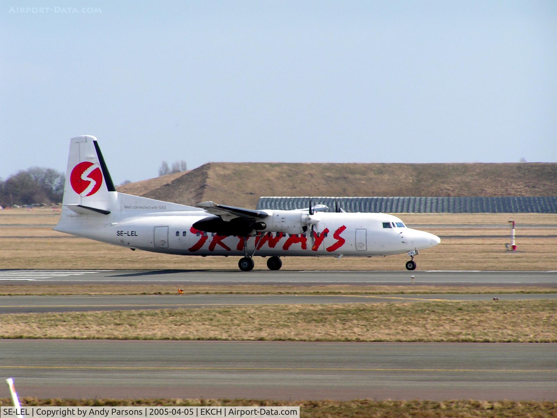SE-LEL, 1987 Fokker 50 C/N 20110, Taking off from Copenhagen