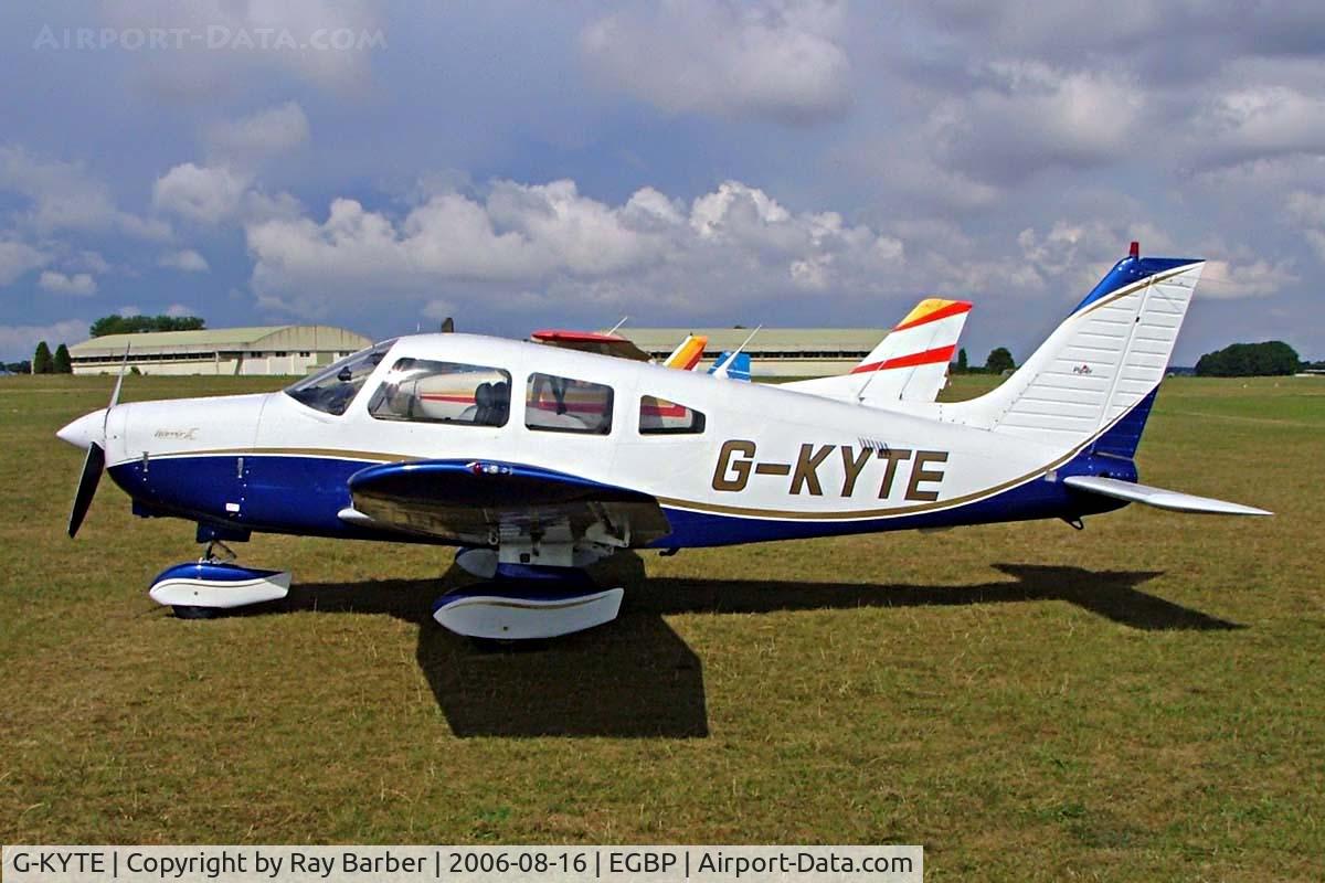 G-KYTE, 1982 Piper PA-28-161 Cherokee Warrior II C/N 28-8216043, Piper PA-28-161 Warrior II [28-8216043] Kemble~G 16/08/2006. Seen at the PFA Flying For Fun 2006 Kemble.