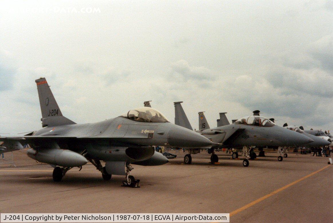 J-204, Fokker F-16AM Fighting Falcon C/N 6D-111, F-16A Falcon, callsign Misison 2999, of 315 Squadron Royal Netherlands Air Force on display at the 1987 Intnl Air Tattoo at RAF Fairford.