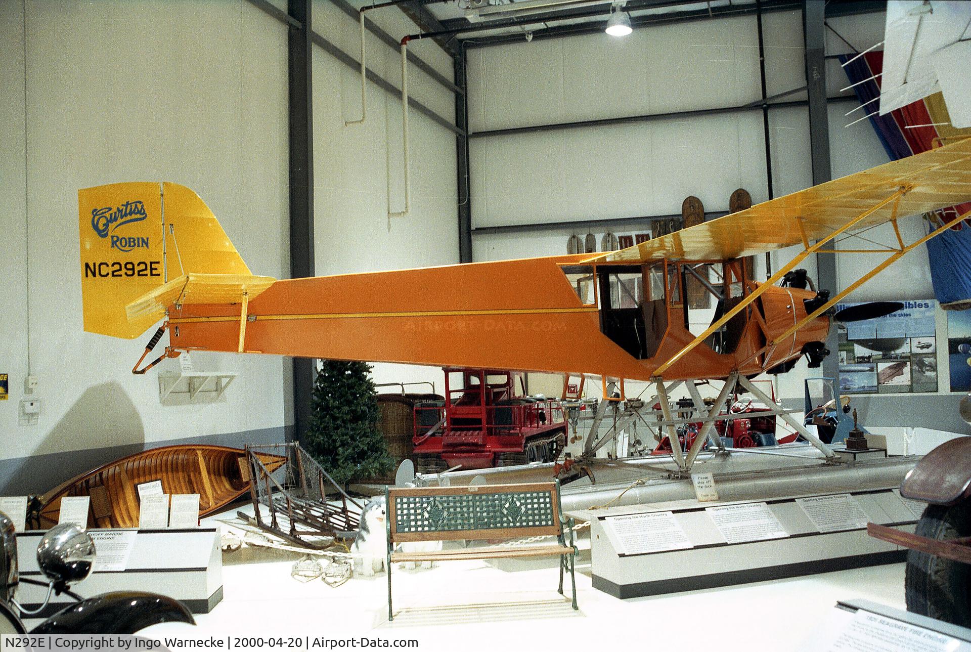 N292E, 1929 Curtiss-Wright Robin J-1 C/N 130, Curtiss-Wright Robin J-1 on floats at the Heritage Halls, Owatonna MN