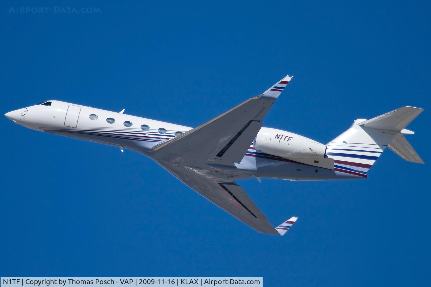N1TF, 2004 Gulfstream Aerospace GV-SP (G550) C/N 5035, untitled