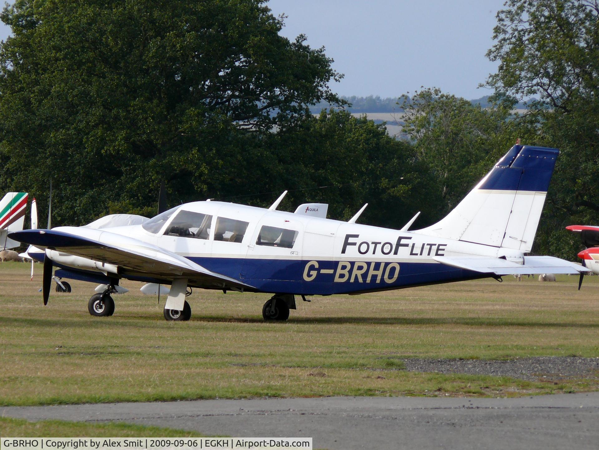 G-BRHO, 1973 Piper PA-34-200 Seneca C/N 34-7350037, Piper Pa34-200 Seneca G-BRHO Fotoflite