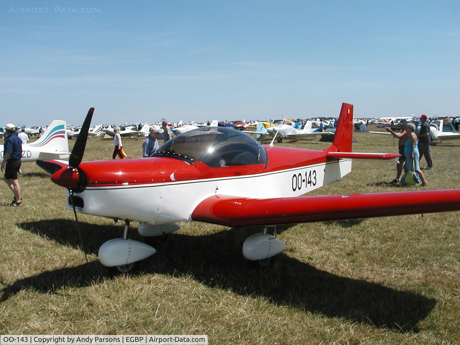 OO-143, Zenair CH-601 Zodiac C/N 6-9111, At Kemble PFA Rallye 2003