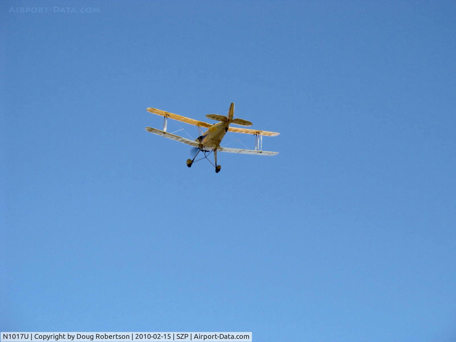 N1017U, 1939 CASA 1-131 Jungmann C/N E3B-435, 1939 Bucker Jungmann C.A.S.A. 1.131, Lycoming O-360 180 Hp upgrade, takeoff climb Rwy 04