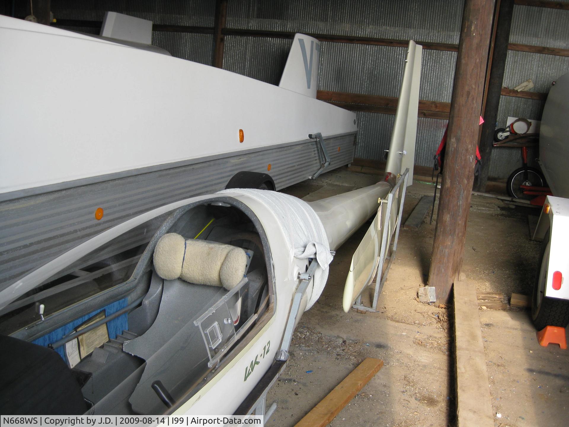 N668WS, 1994 Sportine Aviacija LAK-12 Lietuva C/N 6218, Winter storage