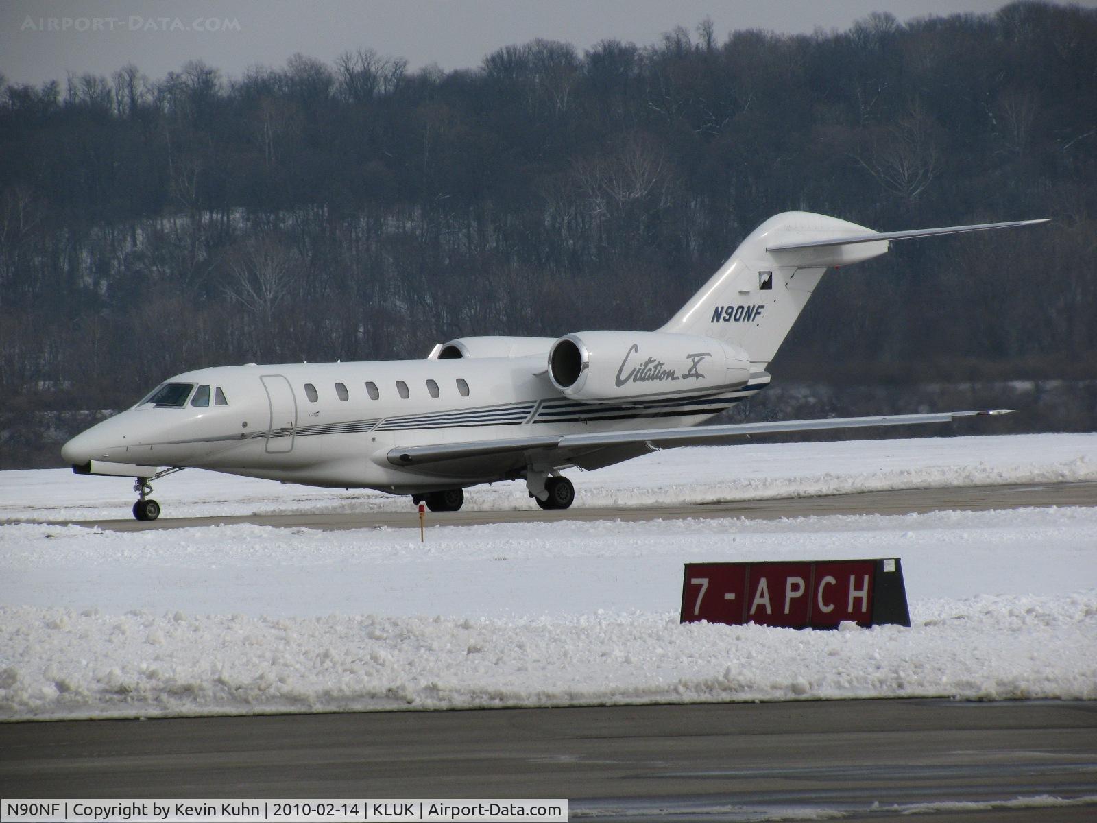 N90NF, 2001 Cessna 750 Citation X C/N 750-0170, Looking fast even on the ground