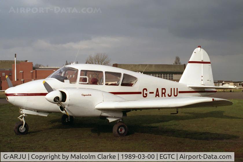G-ARJU, 1961 Piper PA-23-160 Apache Apache C/N 23-1984, Piper PA-23-160 Apache G at Cranfield Airport in 1989.