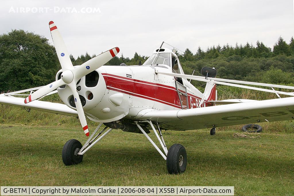 G-BETM, 1976 Piper PA-25-235 Pawnee C/N 25-7656066, Piper PA-25-235 Pawnee at the Yorkshire Gliding Club, Sutton Bank, North Yorkshire in August 2006.