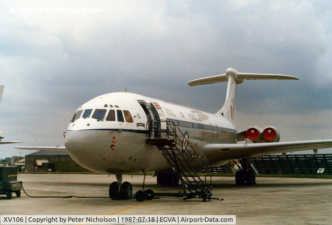 XV106, 1967 Vickers VC10 C.1K C/N 836, VC-10, callsign Ascot 838, of 10 Squadron on display at the 1987 Intnl Air Tattoo at RAF Fairford.