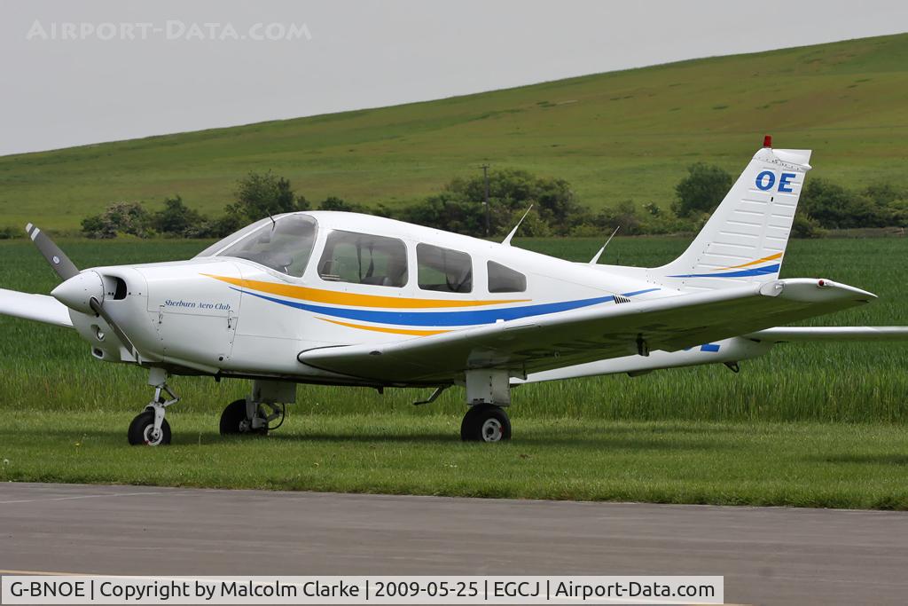 G-BNOE, 1987 Piper PA-28-161 Cherokee Warrior II C/N 2816013, Piper PA-28-161 Warrior II at Sherburn-in-Elmet in 2009.