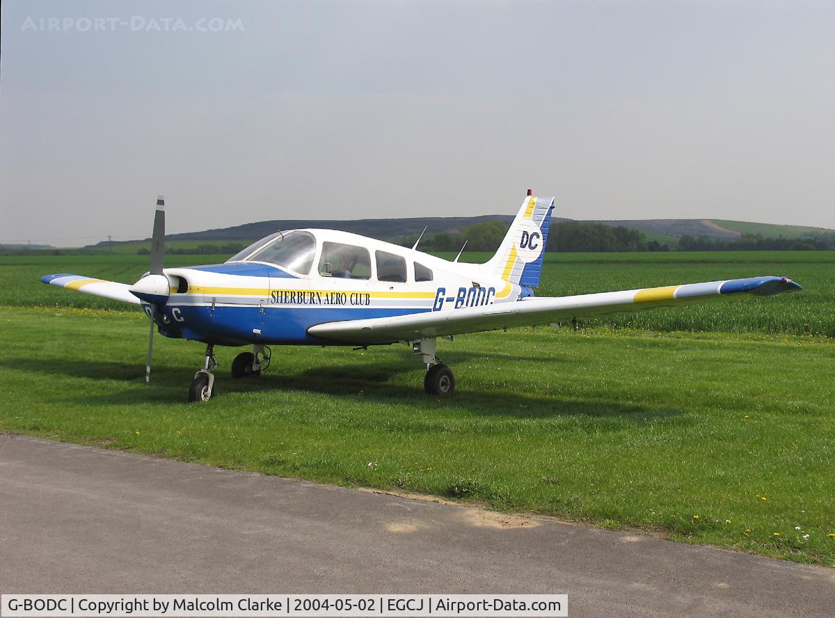 G-BODC, 1988 Piper PA-28-161 C/N 2816041, Piper PA-28-161 Warrior II at Sherburn-in-Elmet in 2004.