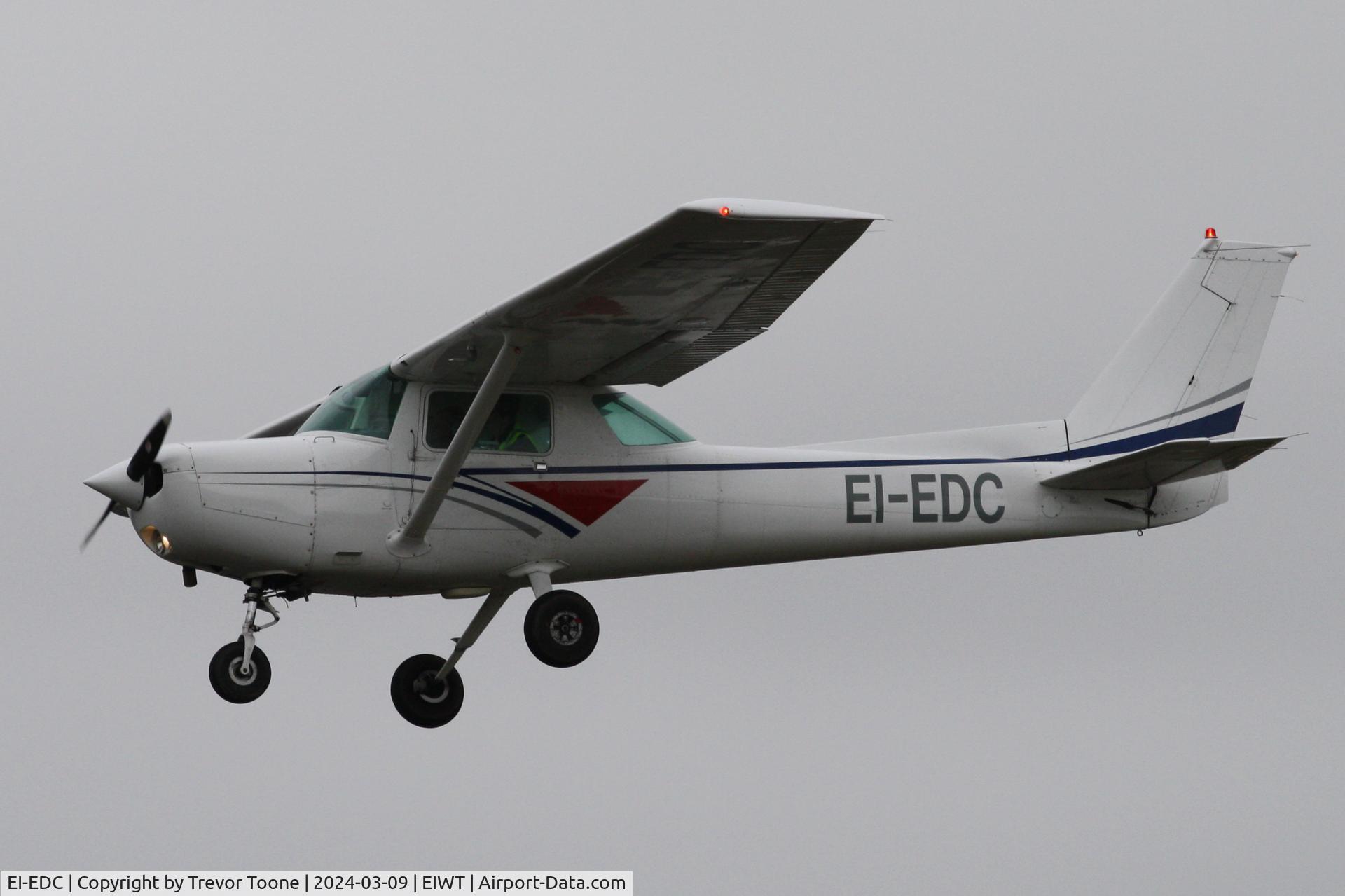 EI-EDC, 1981 Reims FA152 Aerobat C/N 0376, Cessna FA152 c/n 0376