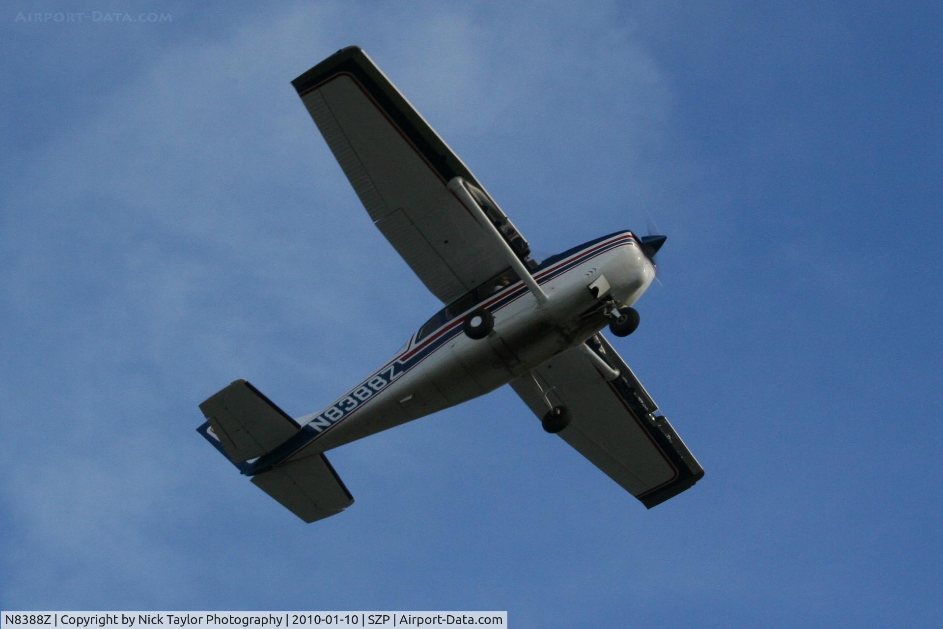 N8388Z, 1963 Cessna 210-5 C/N 205-0388, Taking off RWY 22