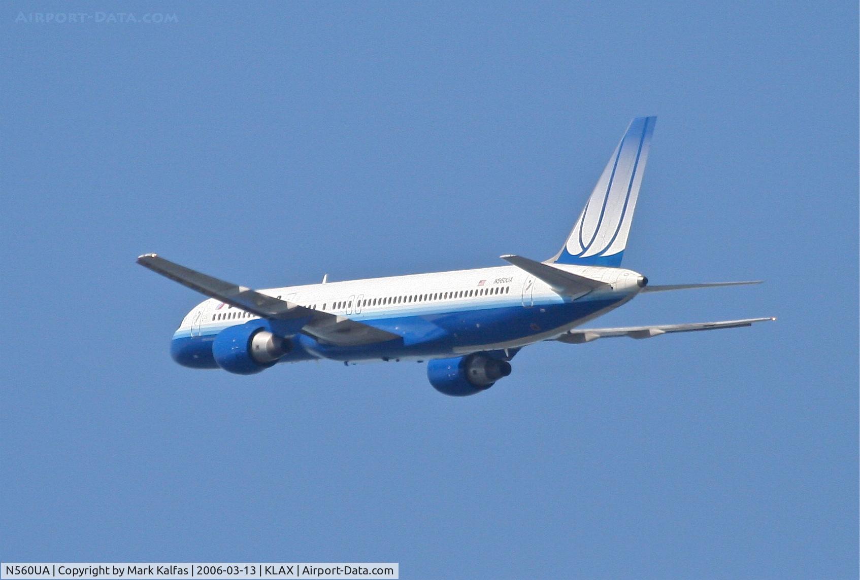 N560UA, 1992 Boeing 757-222 C/N 26660, United Airlines Boeing 757-222, N560UA 25R departure KLAX.