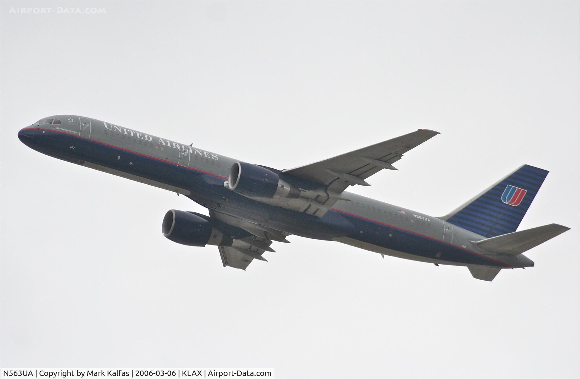 N563UA, 1992 Boeing 757-222 C/N 26665, United Airlines Boeing 757-222, N563UA 25R departure KLAX.