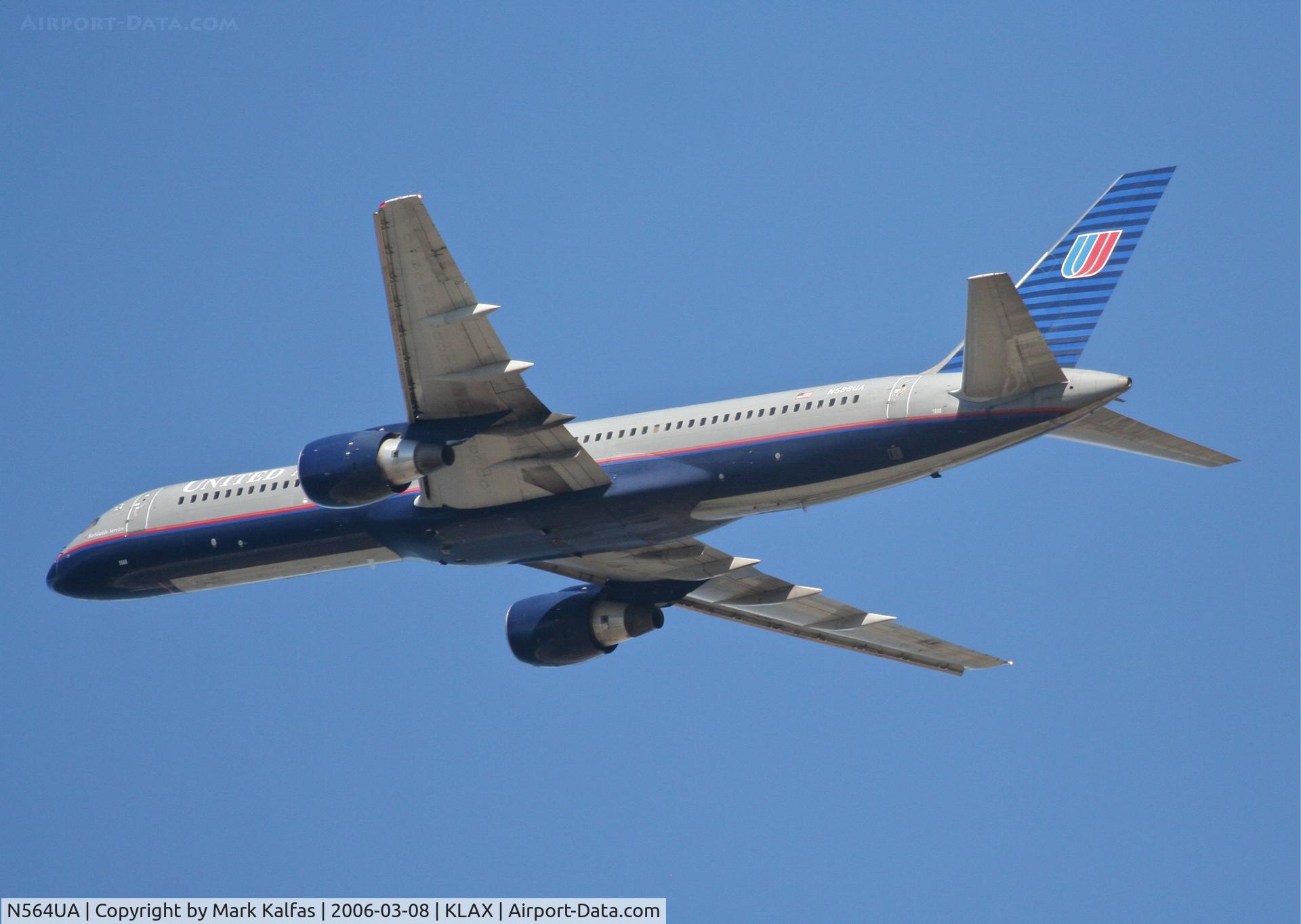 N564UA, 1992 Boeing 757-222 C/N 26666, United Airlines Boeing 757-222, N564UA 25R departure KLAX.
