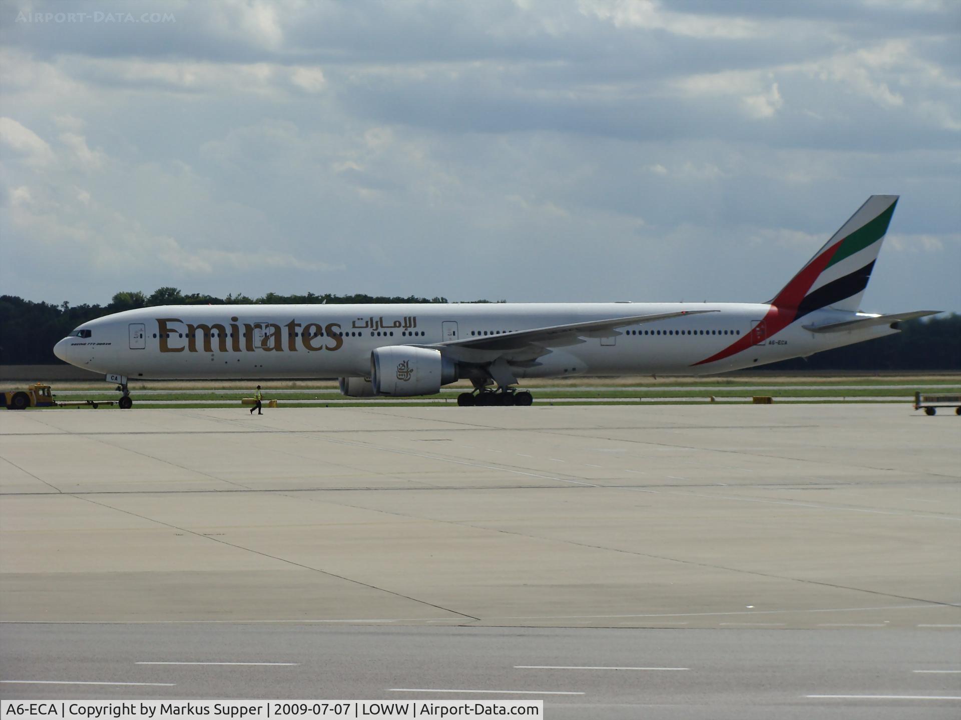 A6-ECA, 2006 Boeing 777-36N/ER C/N 32794, Very nice lady