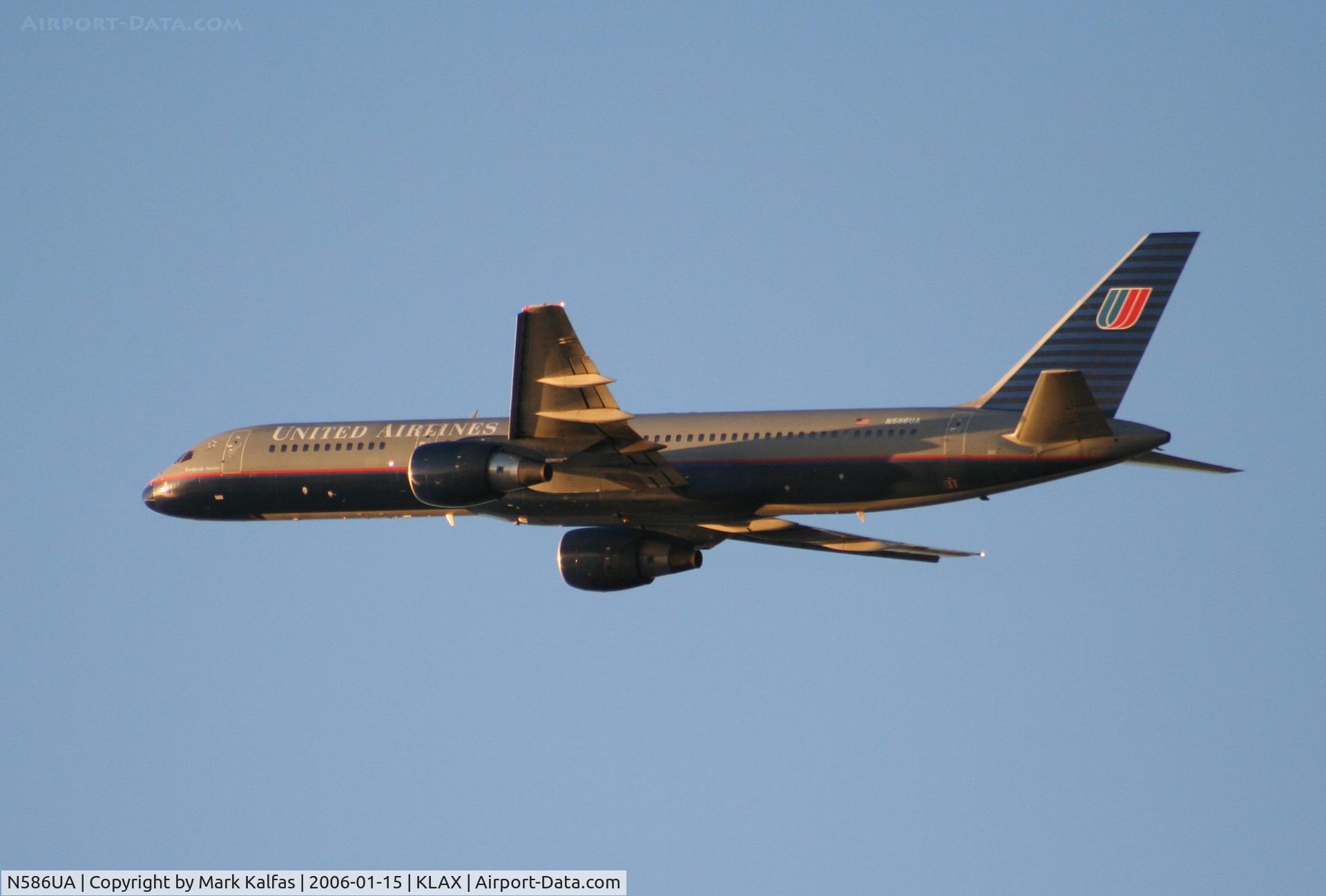 N586UA, 1993 Boeing 757-222F C/N 26710, United Airlines Boeing 757-222, N586UA 25R departure KLAX.