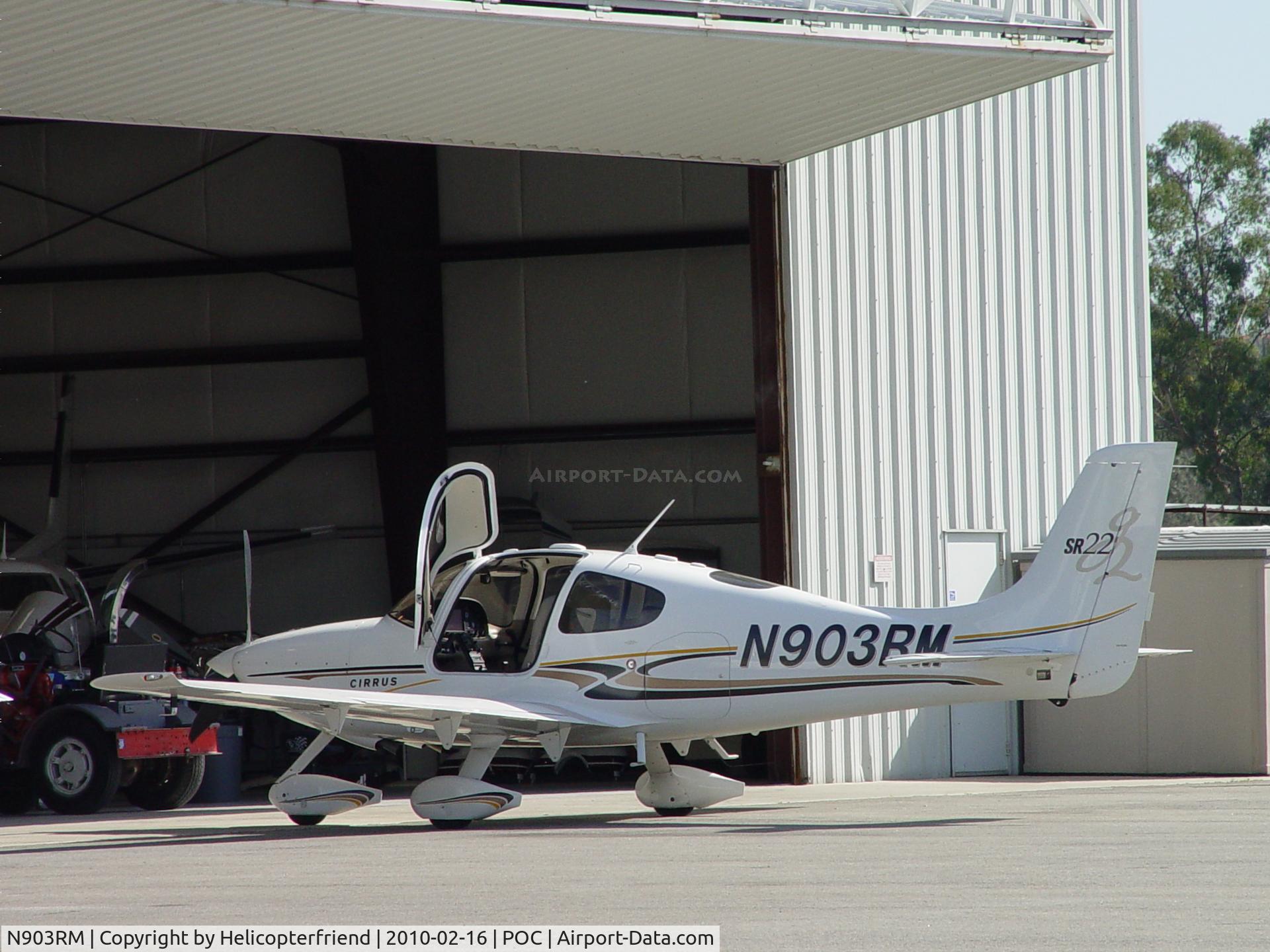 N903RM, 2004 Cirrus SR22 G2 C/N 0903, Parked at Howard Aviation