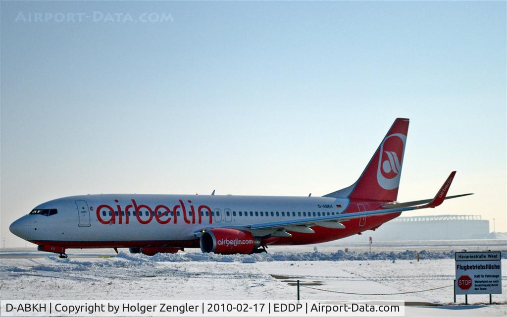 D-ABKH, 2009 Boeing 737-86J C/N 37747, Escaping to sunny PMI