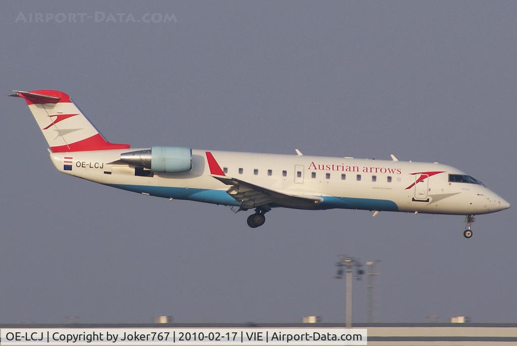 OE-LCJ, 1996 Canadair CRJ-200LR (CL-600-2B19) C/N 7142, Austrian arrows Canadair Regional Jet CRJ200LR