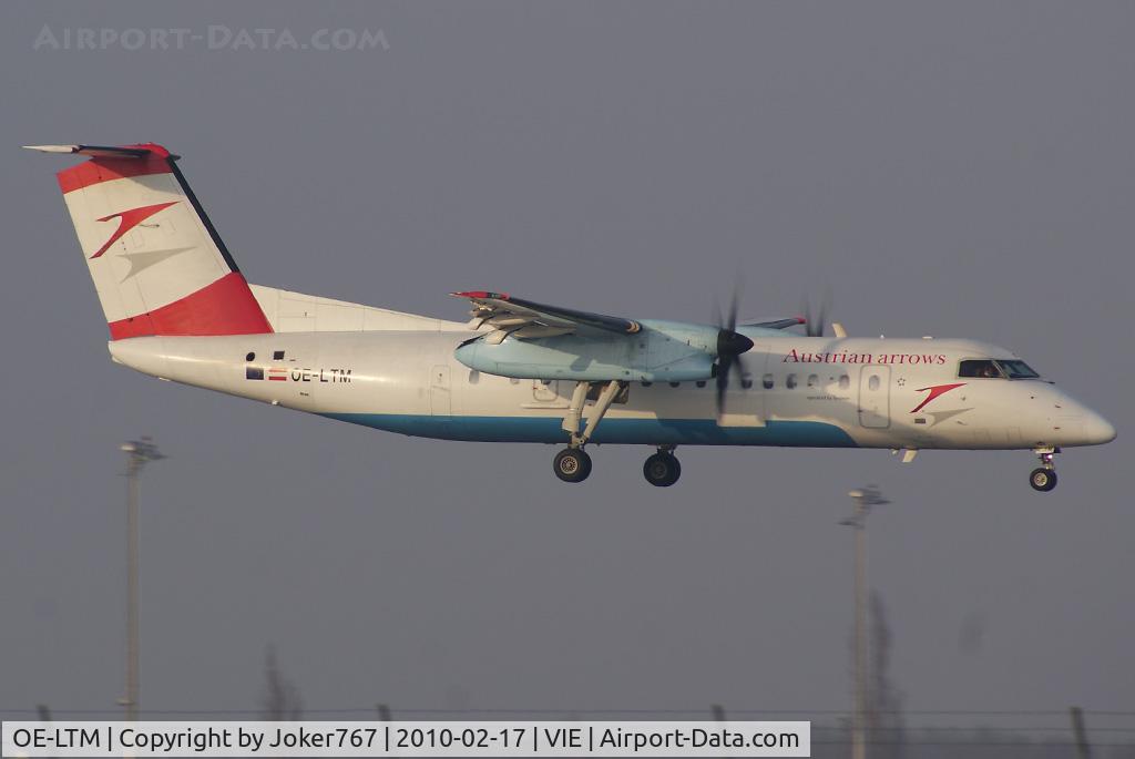 OE-LTM, 1998 De Havilland Canada DHC-8-311 Dash 8 Dash 8 C/N 527, Austrian arrows De Havilland Canada DHC-8-314Q