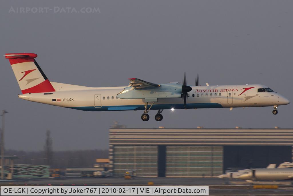 OE-LGK, 2009 De Havilland Canada DHC-8-402Q Dash 8 C/N 4280, Austrian arrows De Havilland Canada DHC-8-401