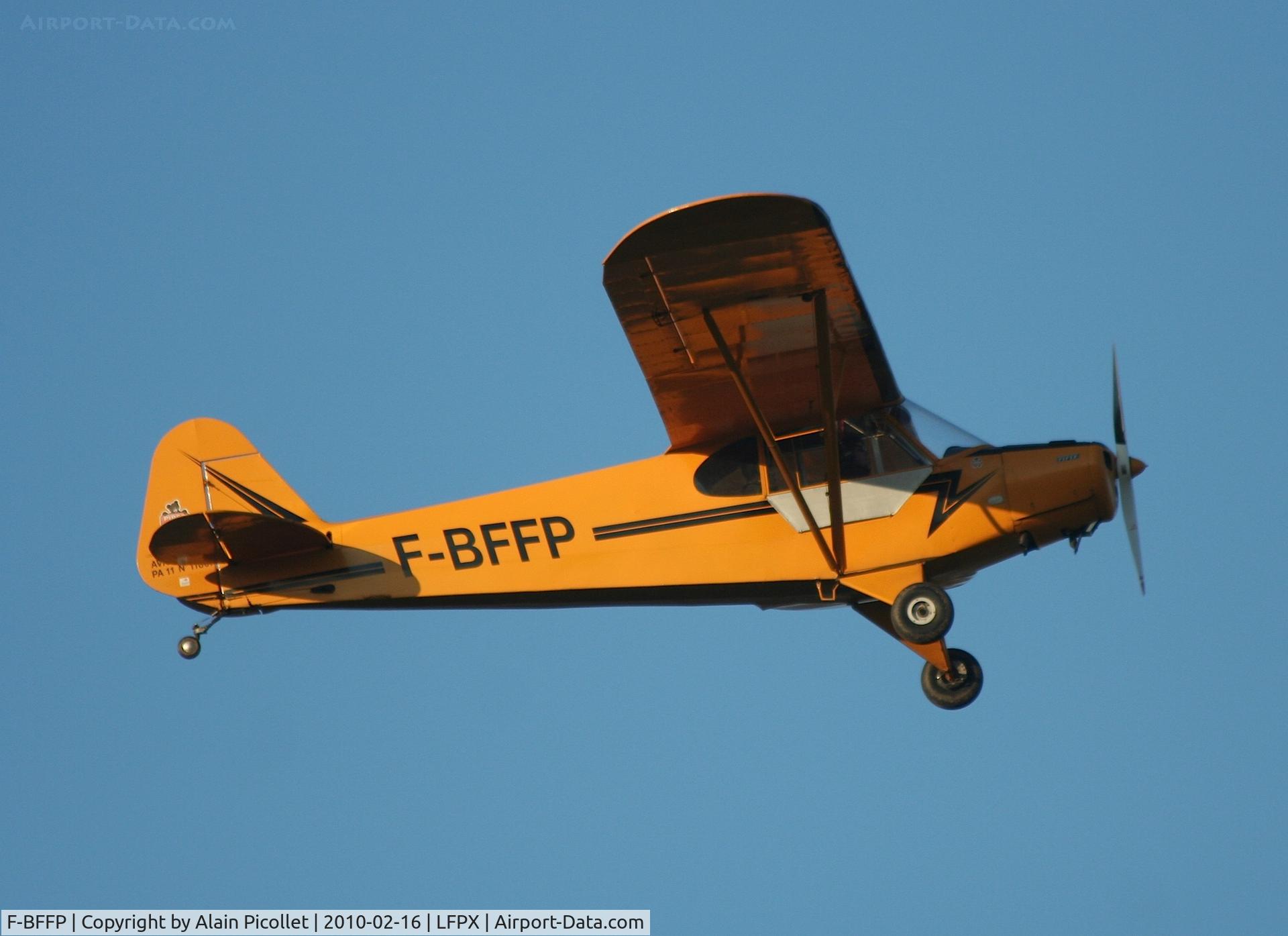 F-BFFP, Piper PA-11 Cub Special C/N 11-867, take off