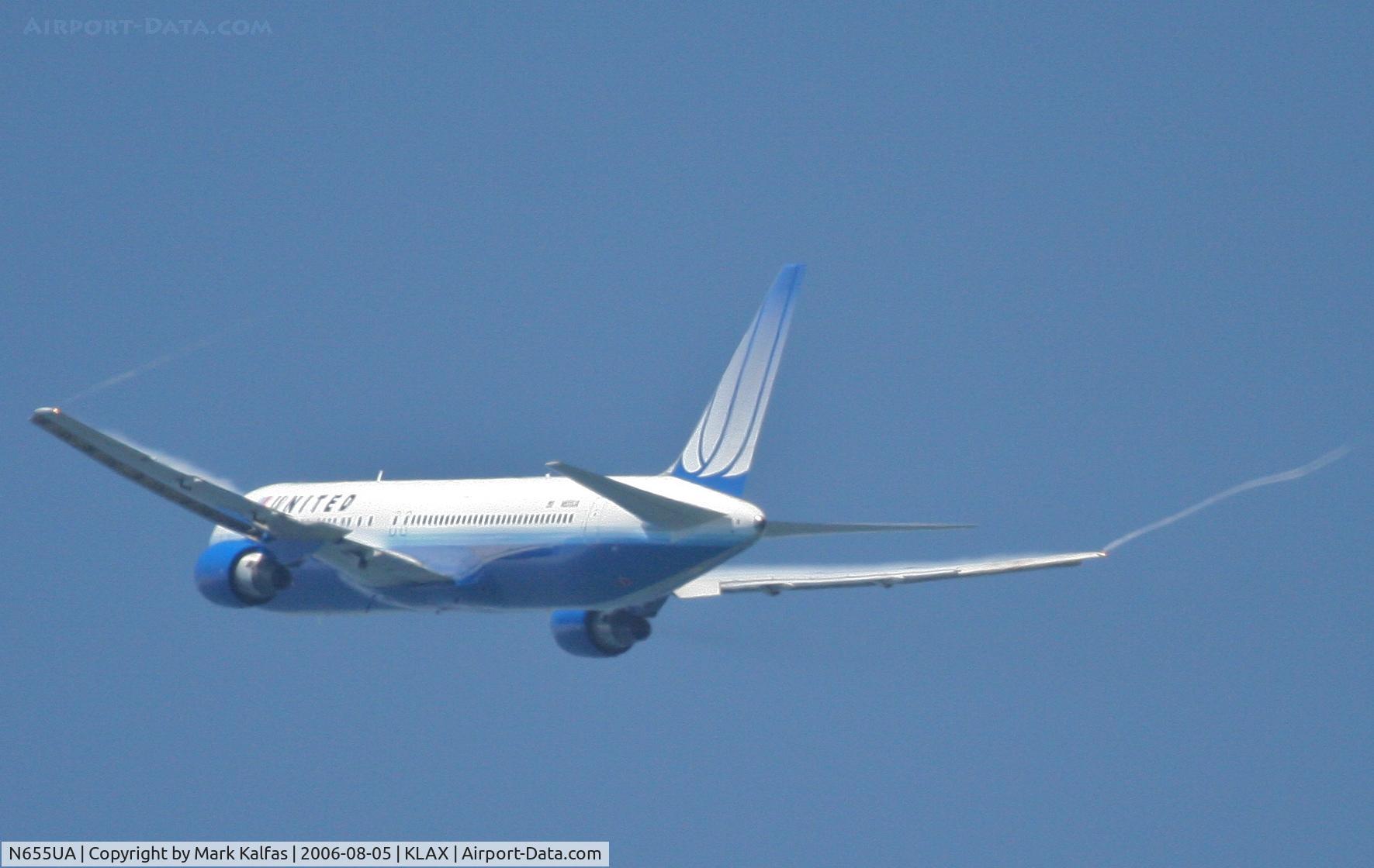 N655UA, 1992 Boeing 767-322/ER C/N 25393, United Airlines Boeing 767-322, N655UA 25R departure KLAX.