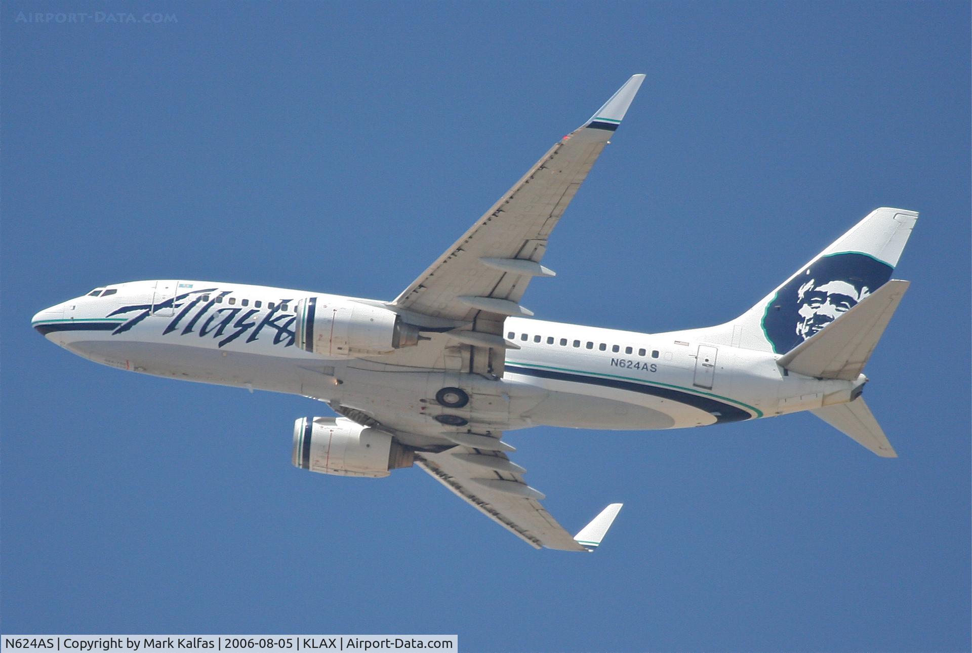 N624AS, 2000 Boeing 737-790 C/N 30778, Alaska Airlines Boeing 737-790, N624AS 25R departure KLAX.