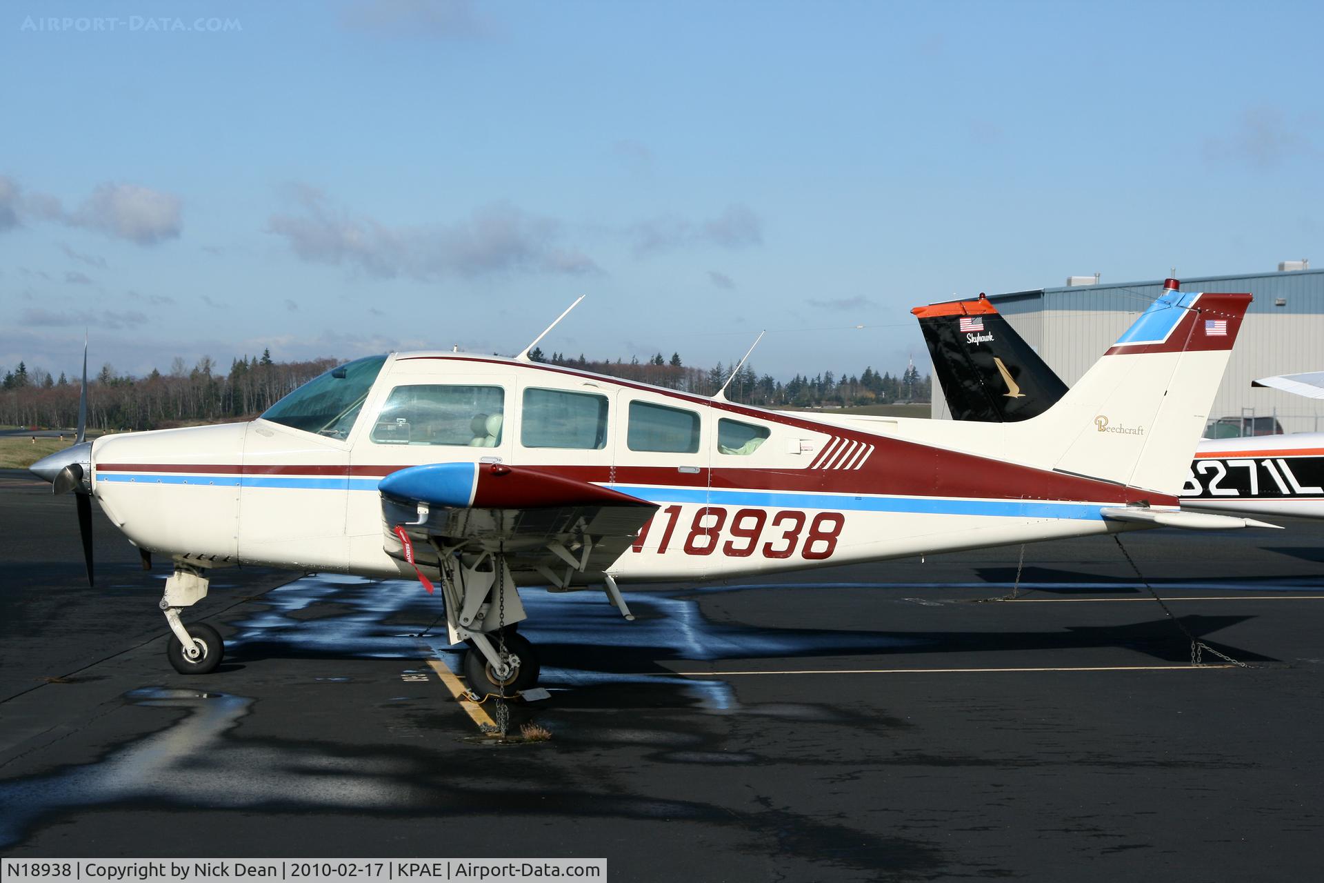 N18938, 1977 Beech C24R C/N MC-531, KPAE