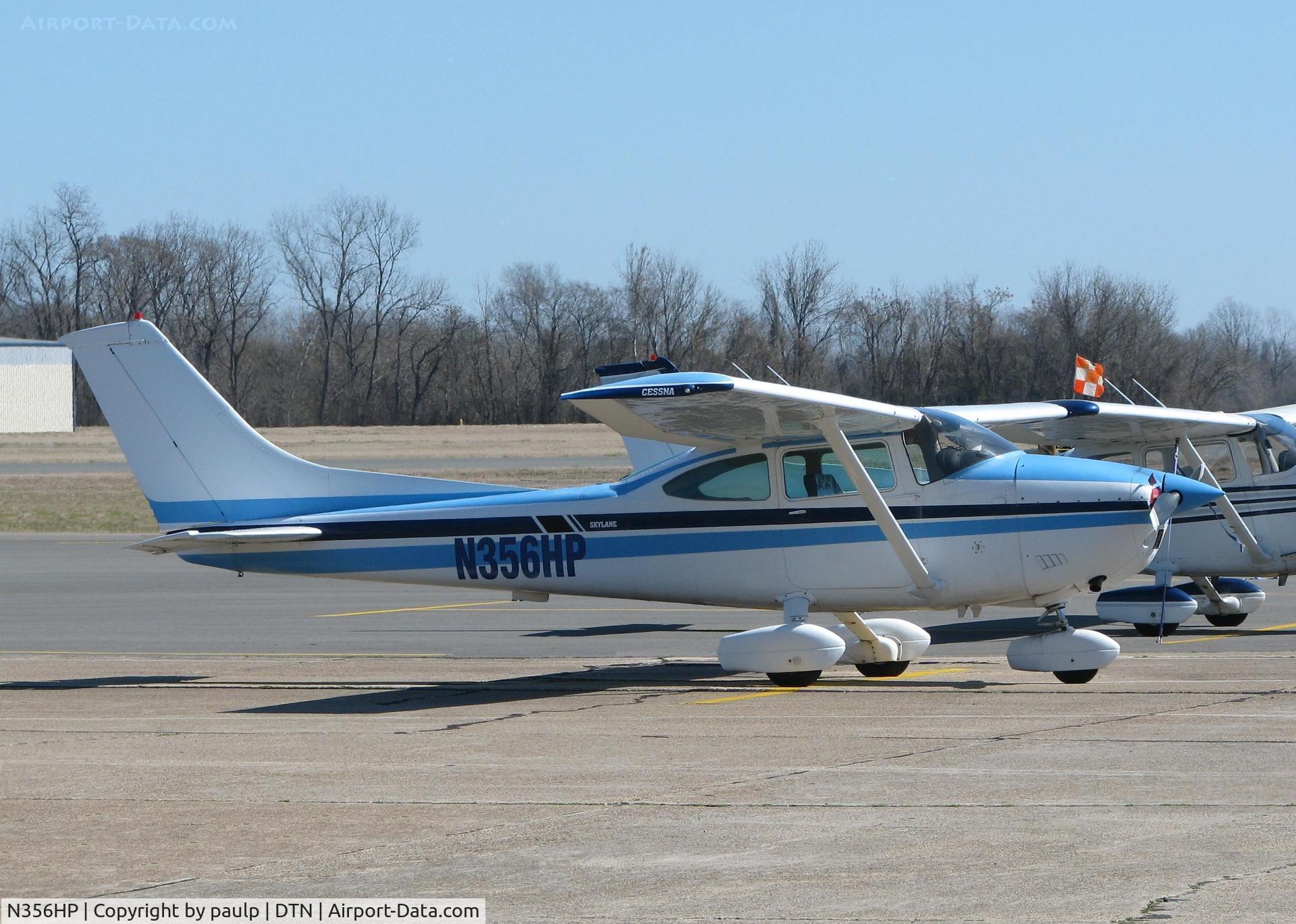 N356HP, 1980 Cessna 182Q Skylane C/N 18267655, Parked at Downtown Shreveport.