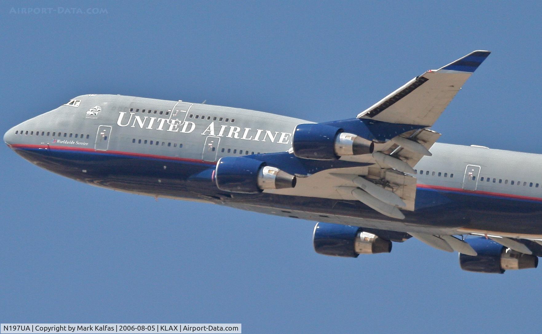 N197UA, 1997 Boeing 747-422 C/N 26901, United Airlines Boeing 747-422, N197UA 25R departure KLAX.