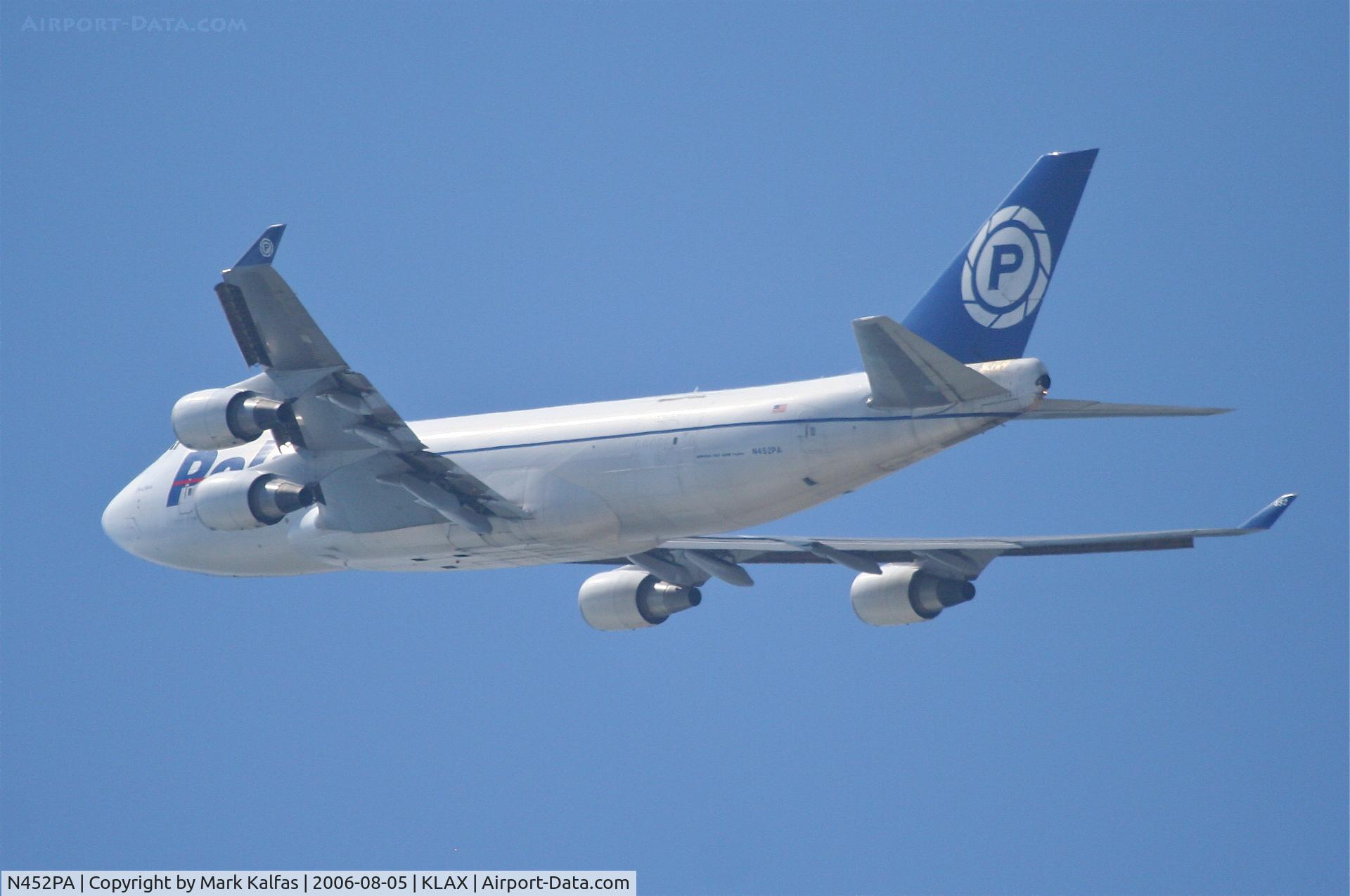 N452PA, 2000 Boeing 747-46NF C/N 30810, Polar Air Cargo Boeing 747-46NF, N452PA 25L departure KLAX.