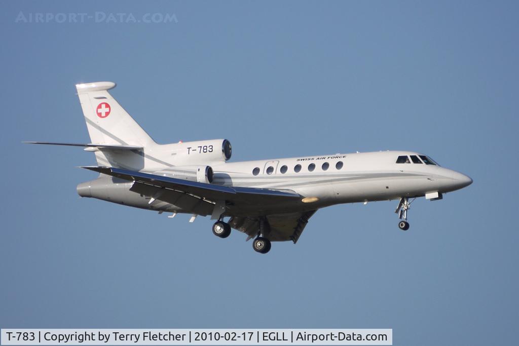 T-783, Dassault Falcon 50 C/N 67, Swiss Air Force Falcon 50 about to land at Heathrow