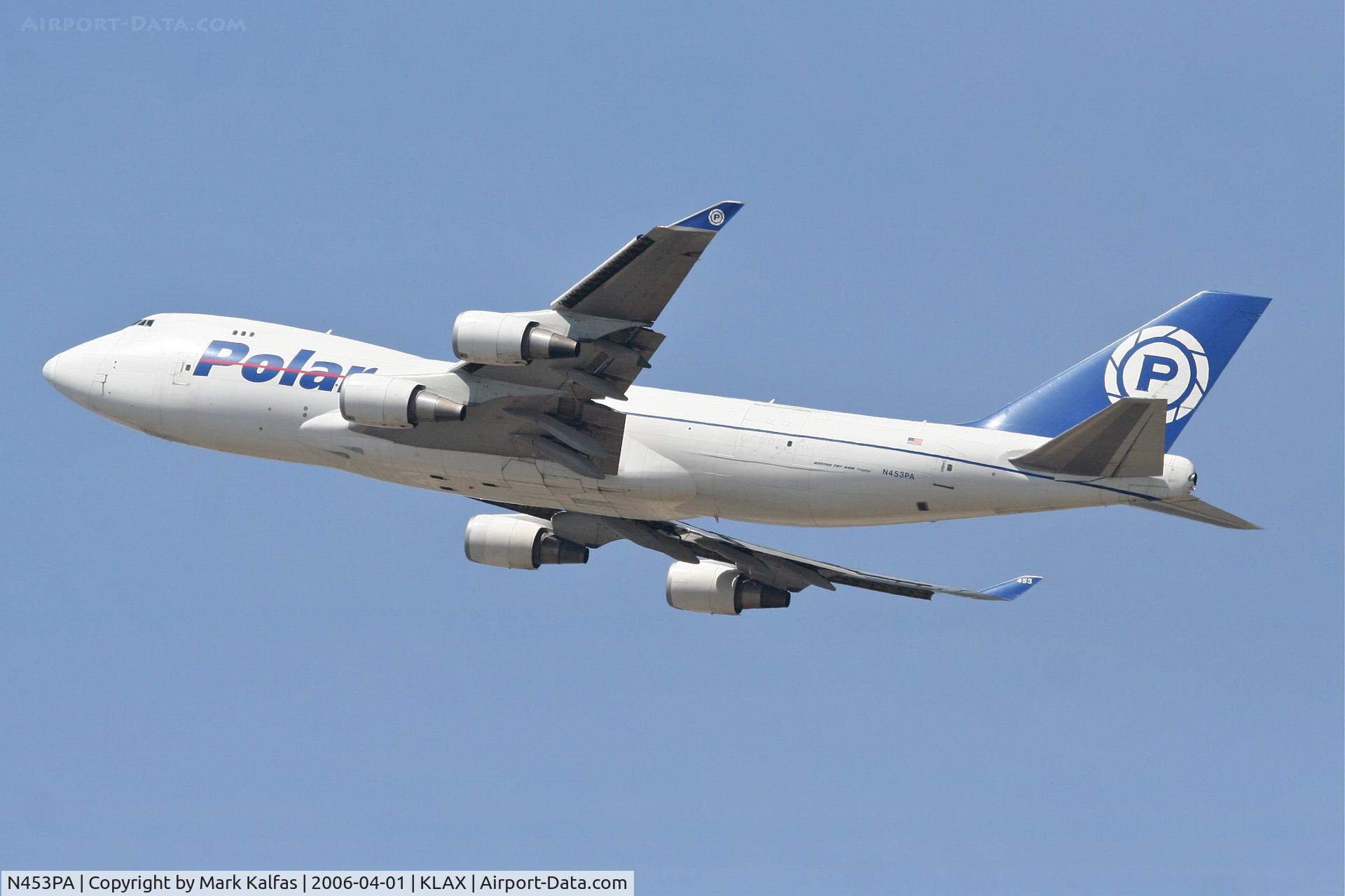 N453PA, 2001 Boeing 747-46NF C/N 30811, Polar Air Cargo Boeing 747-46NF, N453PA 25L departure KLAX.