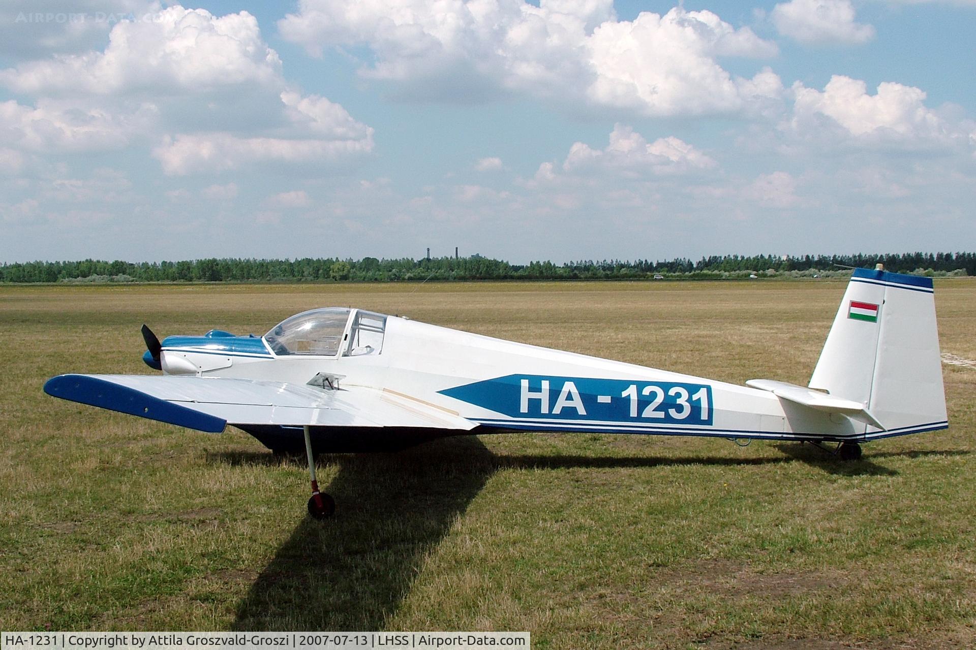 HA-1231, 1972 Scheibe SF-25C Falke C/N 4439, Szolnok-Szandaszölös Airfield