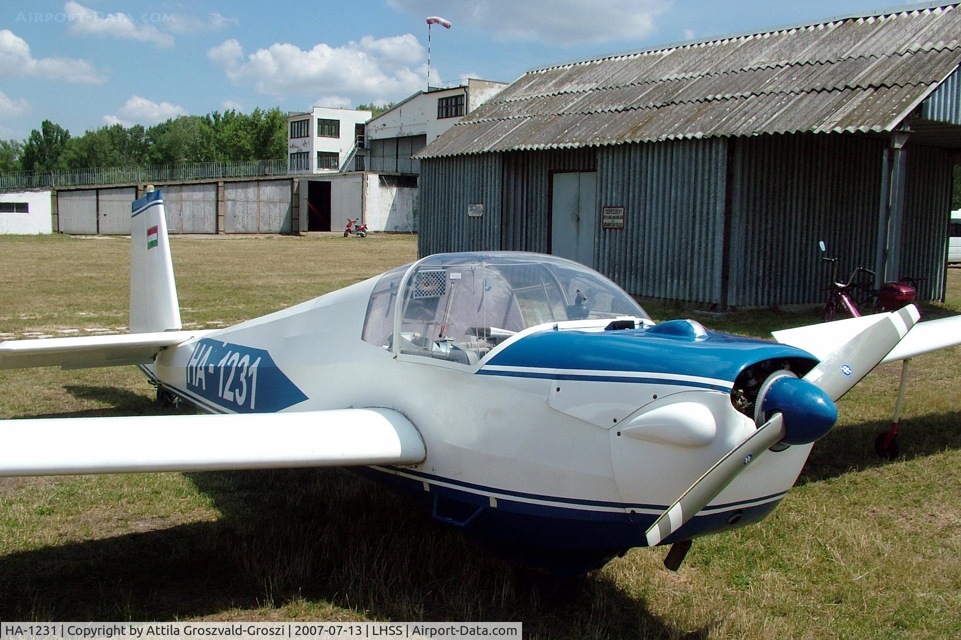 HA-1231, 1972 Scheibe SF-25C Falke C/N 4439, Szolnok-Szandaszölös Airfield