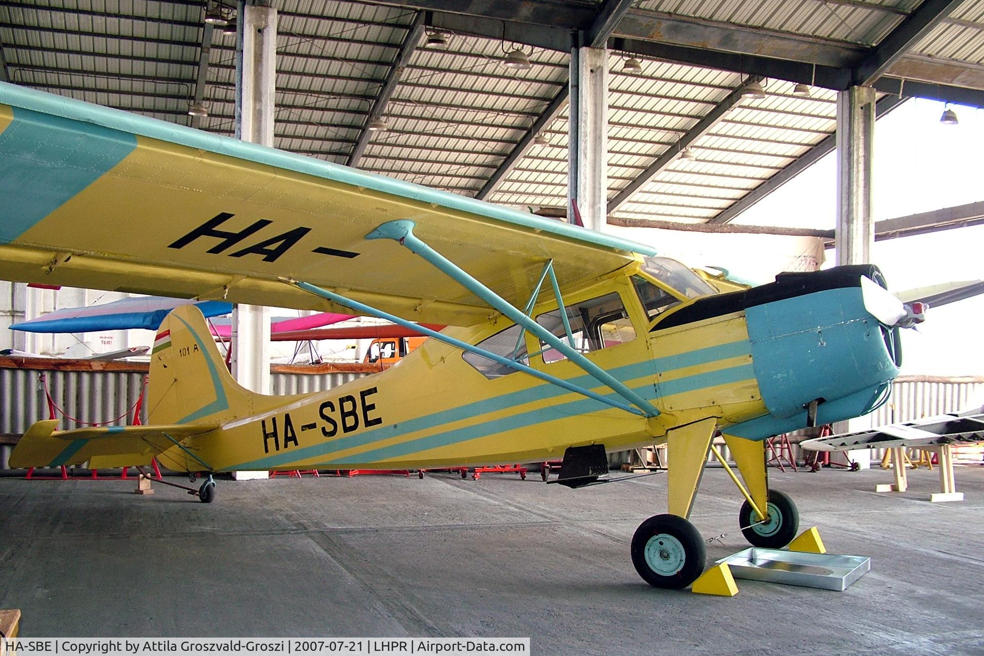 HA-SBE, 1967 PZL-Okecie PZL-101A Gawron C/N 107231, Pér Airport -Hungary - Hangar