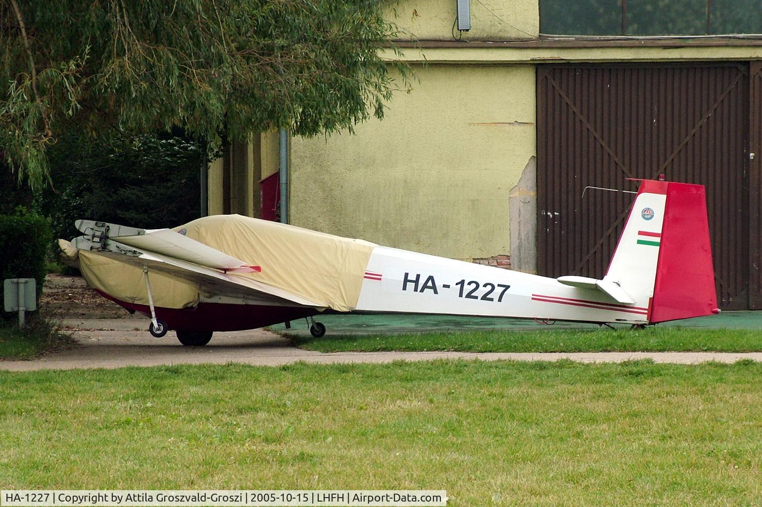 HA-1227, 1976 Scheibe SF-25E Super Falke C/N 4312, Farkashegy Airfield Hungary