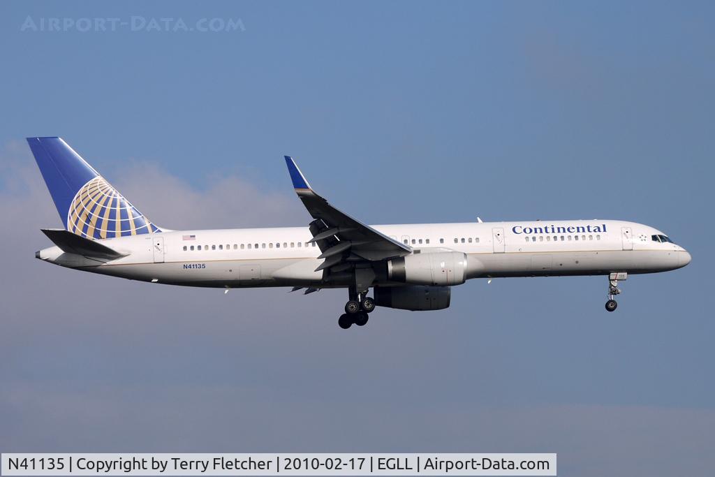 N41135, 1999 Boeing 757-224 C/N 29284, Continental's wing-tipped B757 at Heathrow